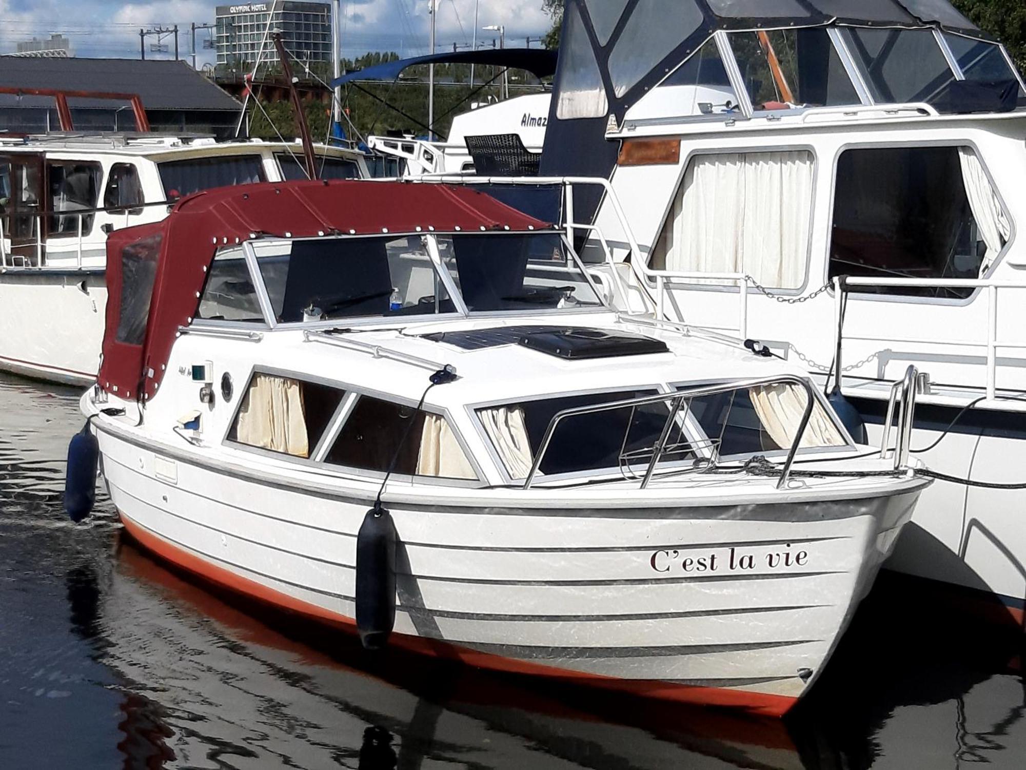 Motor Yacht Amazone Hotel Амстердам Екстериор снимка